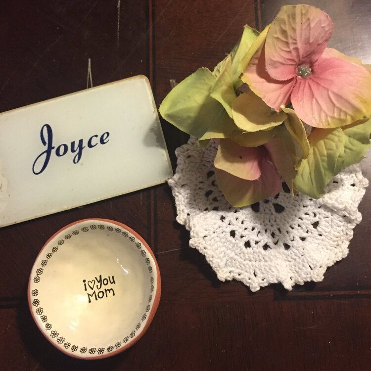 vintage finds from mother, vintage joyce marie, i love you mom jewelry dish