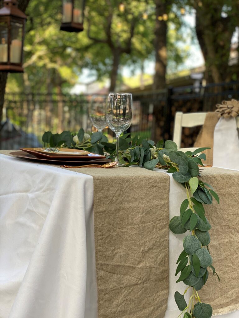 Outdoor Fall Table With Linen Runners ... | Vintage Joyce Marie