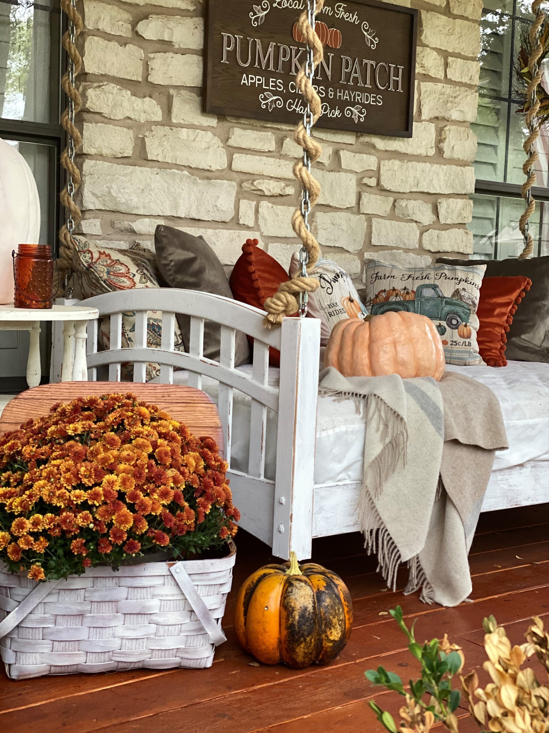 Halloween Front Porch Decorations, Vintage Rustic Front Porch, Pumpkin Patch