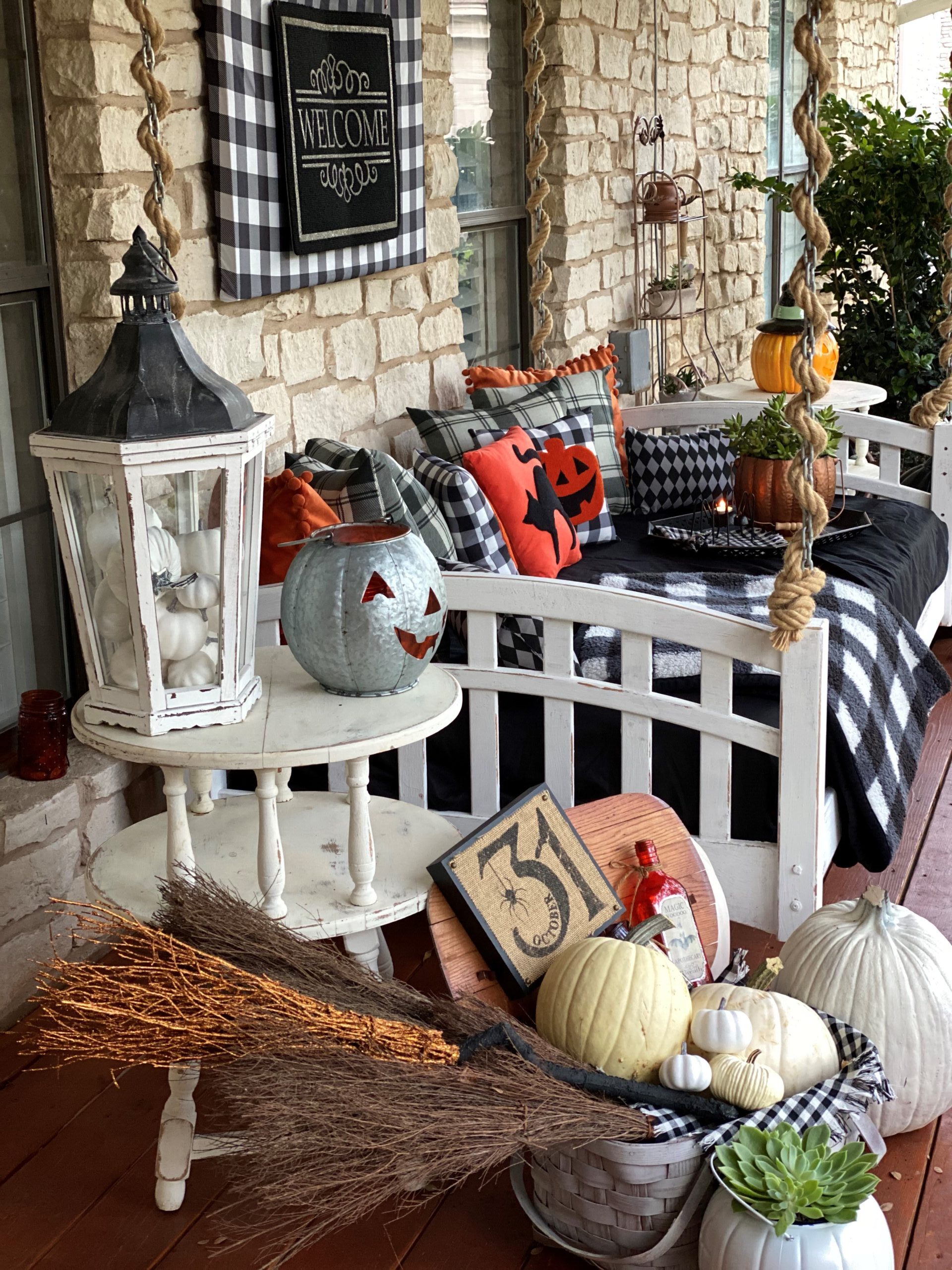 Halloween Front Porch Decorations, Vintage Rustic Front Porch